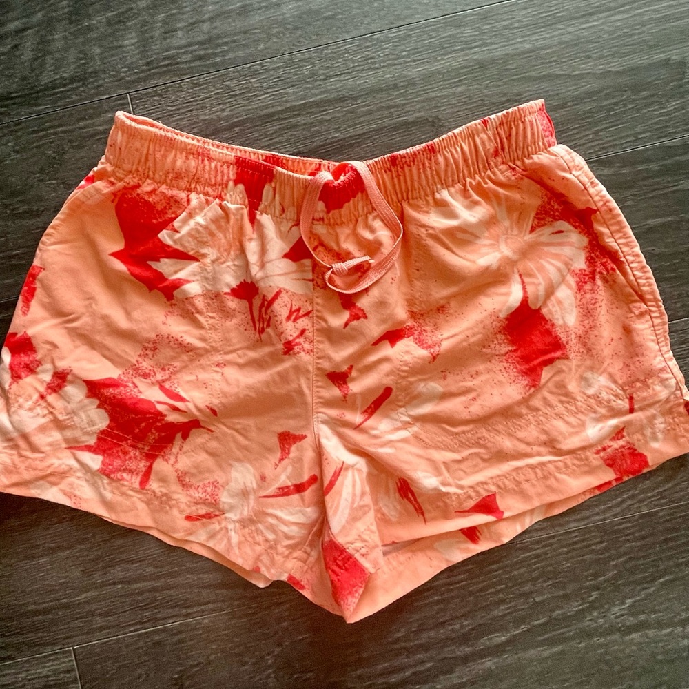 Women’s XSmall Columbia active shorts